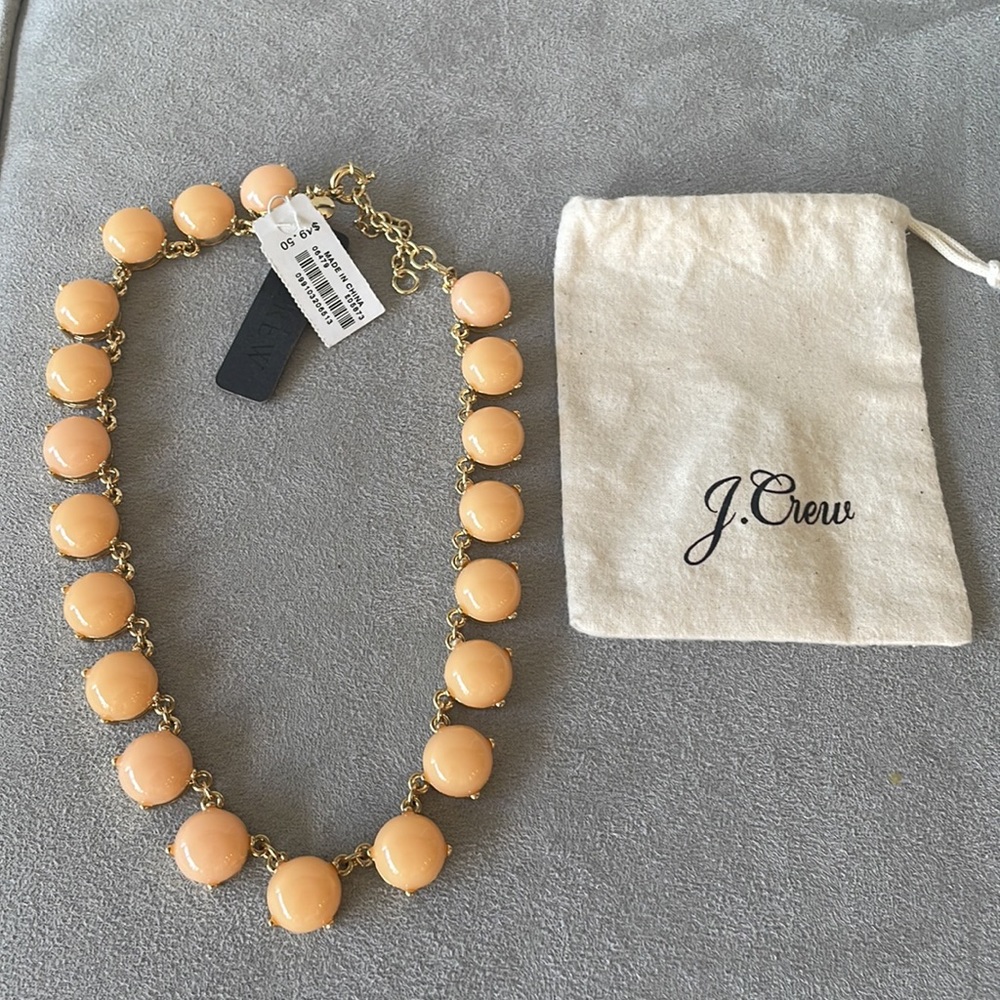 NWT Gold chain Necklace